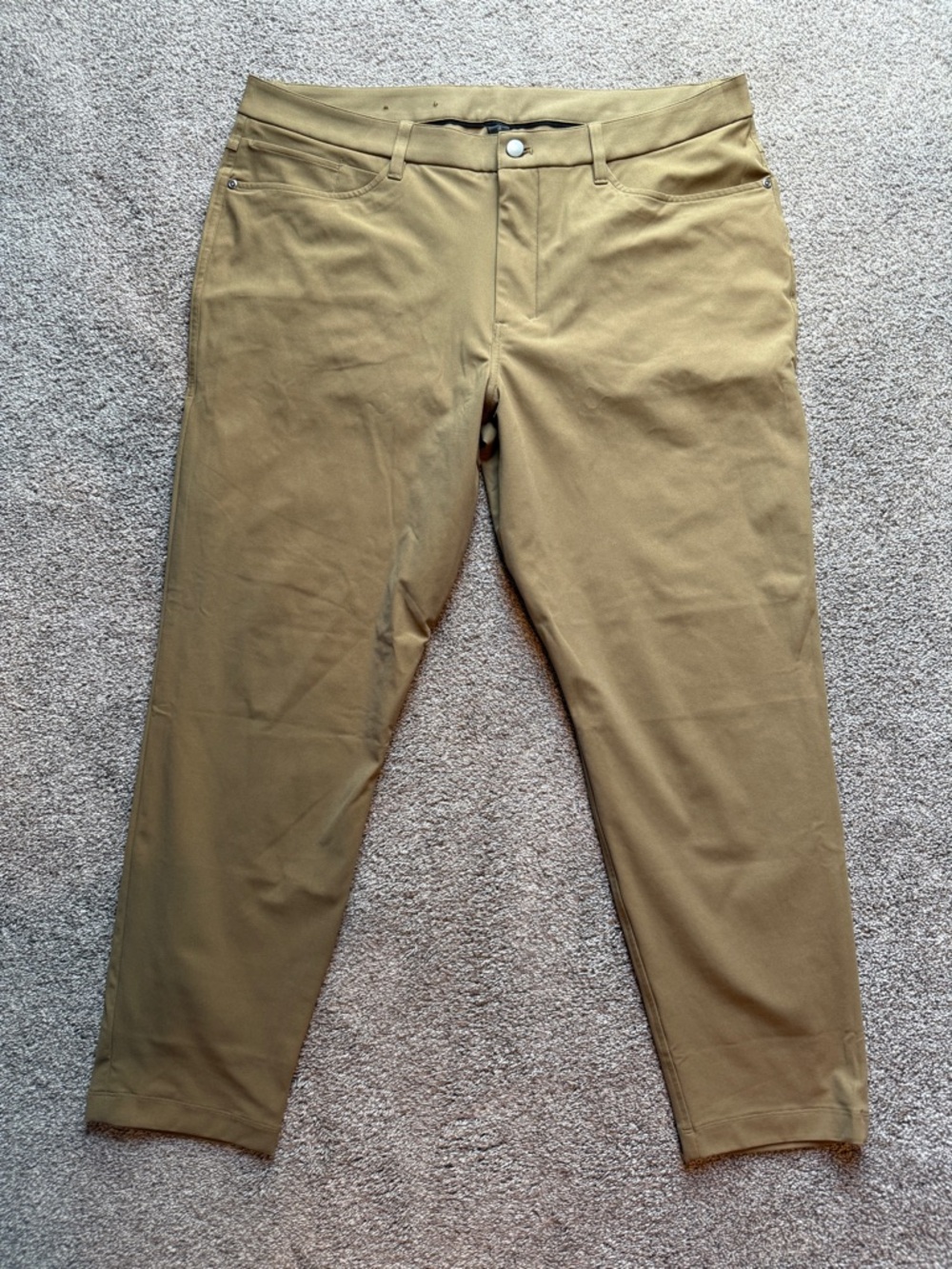 LuluLemon Men’s ABC pant